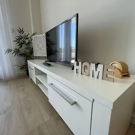 Apartment Brand New In La Camapana - With Roof Top Pool And Gym
