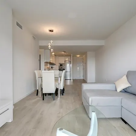 Brand New In La Camapana - With Roof Top Pool And Gym Apartment