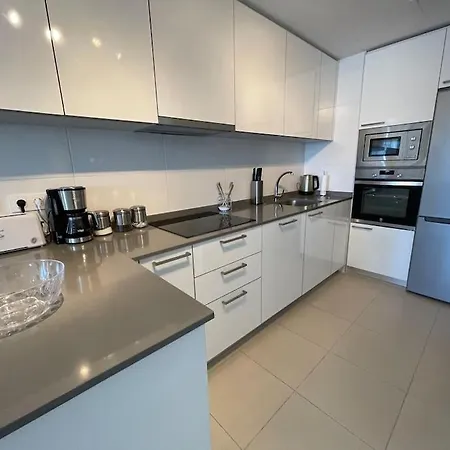 Brand New In La Camapana - With Roof Top Pool And Gym Apartment *